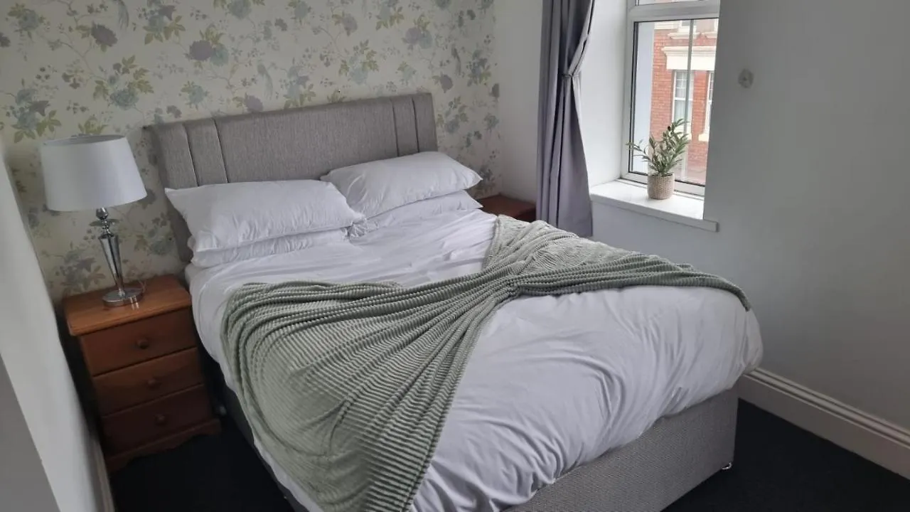 Szálloda Cefn Mably Bar And Rooms Cardiff
